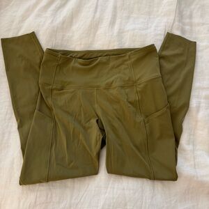 Lululemon Fast and Free High-Rise
Tight 25" sz 8